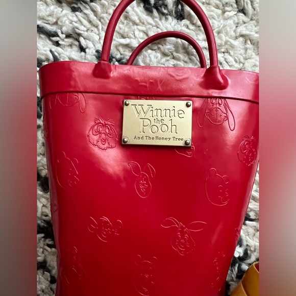 ❌❌SOLD❌❌ Disney Winnie the Pooh Women’s Rain Boots - Size 8/39 - Picture 8 of 8